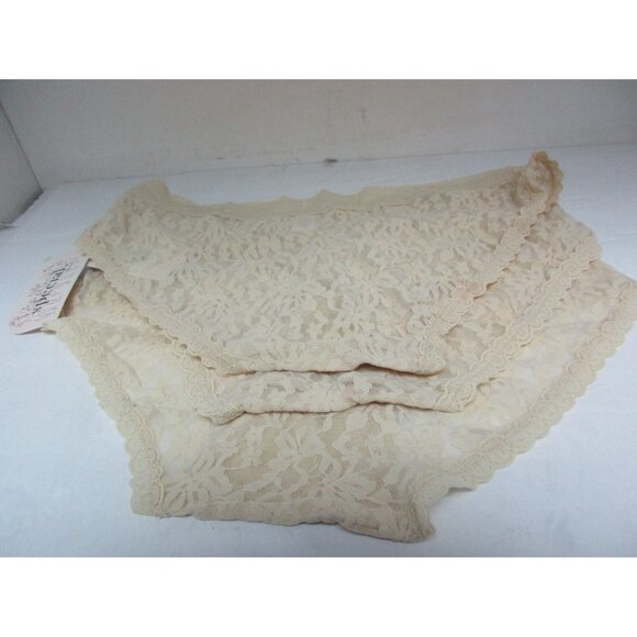 Special Intimates Women's 3 pairs 1011 Lace Panties Nude Size Small New - Picture 2 of 2